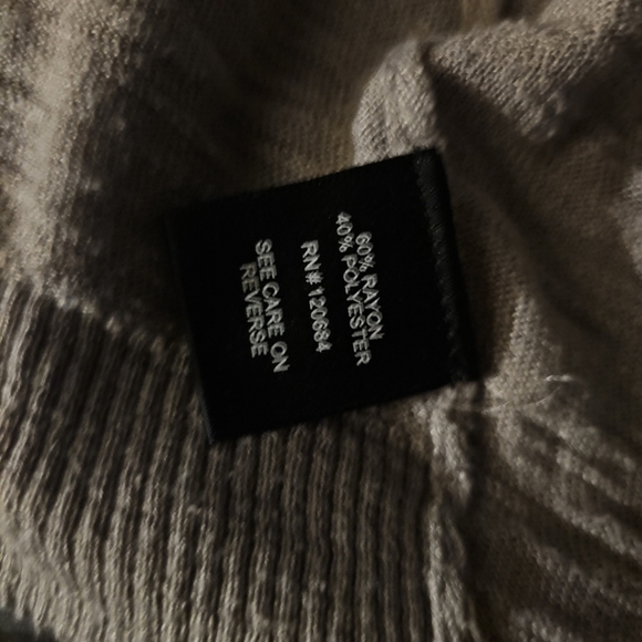 Torrid Gray Knit Cardigan - Picture 4 of 4